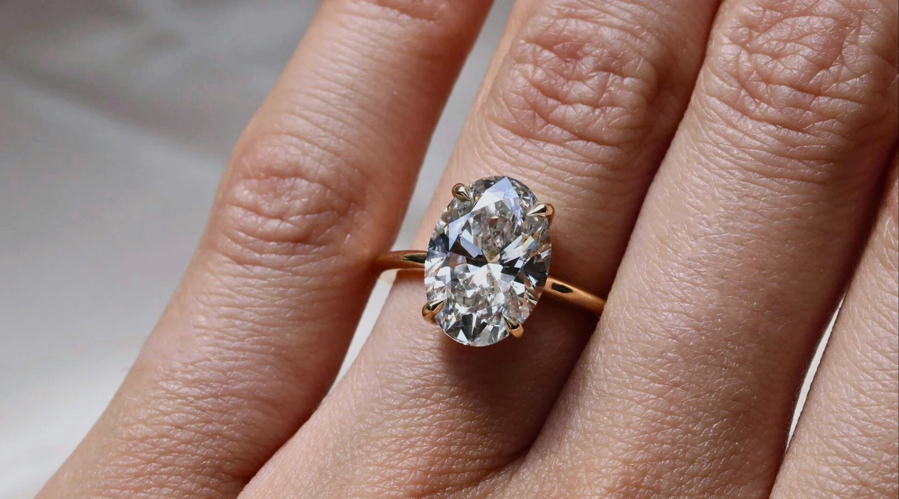 How to Choose the Perfect Engagement Ring - The Ultimate Guide