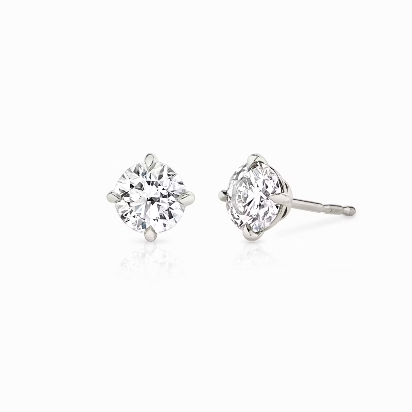 Round Diamond Stud Earrings