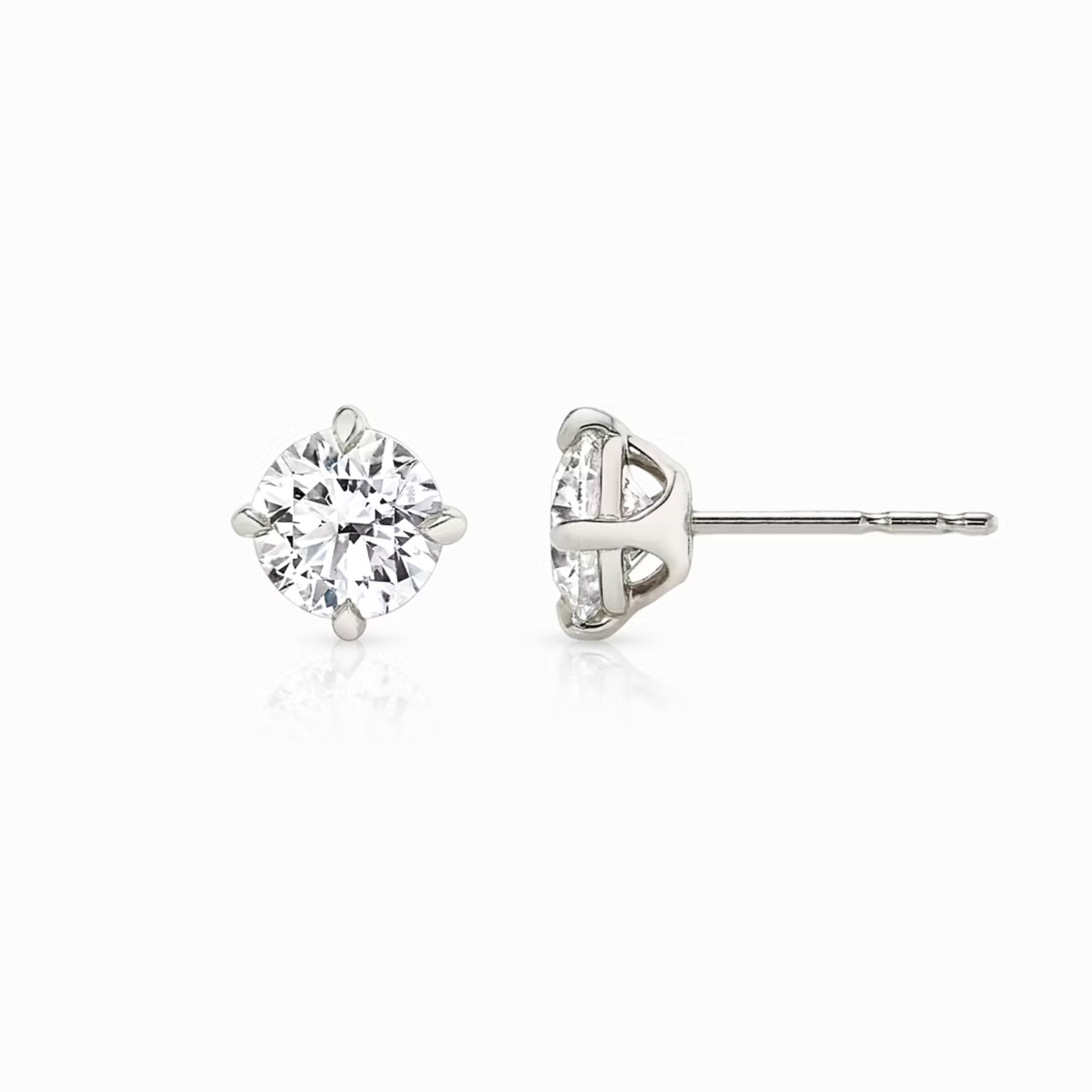 Round Diamond Stud Earrings