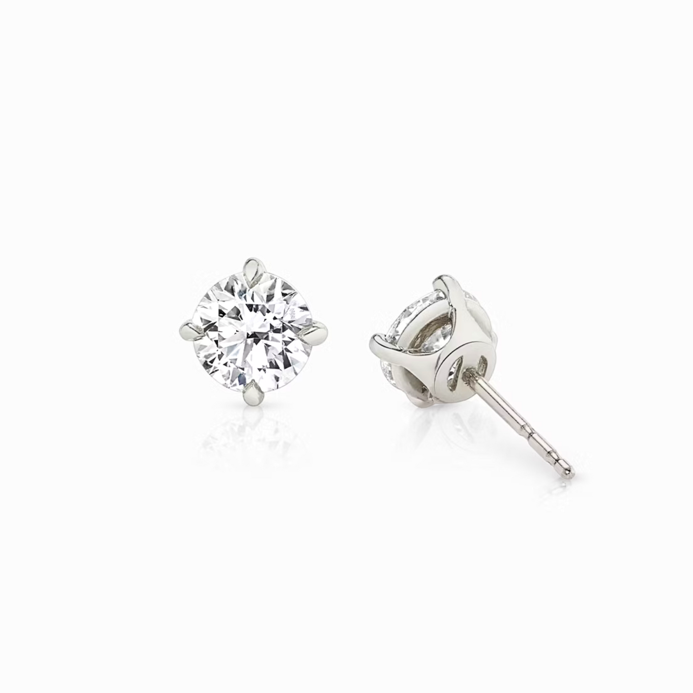 Round Diamond Stud Earrings